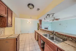 5709 Ranchogrande Dr, Arlington, TX 76017 - Photo 13