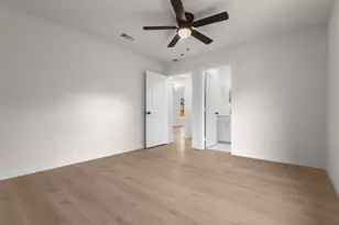 3719 Meadow St, Dallas, TX 75215 - Photo 15