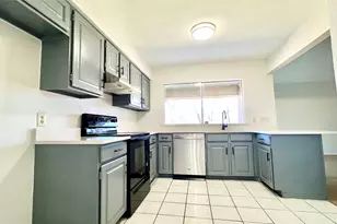 2717 Concord Dr, Arlington, TX 76014 - Photo 13