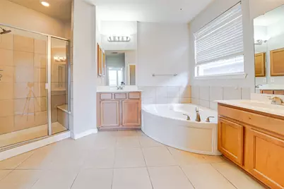 8273 Robertson Drive, Frisco, TX 75036 - Photo 17