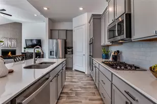 4602 Magnolia Park Dr, Arlington, TX 76005 - Photo 3