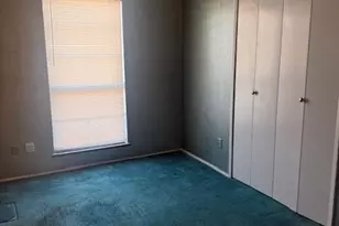 4913 Walker Dr, The Colony, TX 75056 - Photo 9