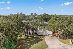 1404 Meadowlane Terrace, Fort Worth, TX 76112 - Photo 3