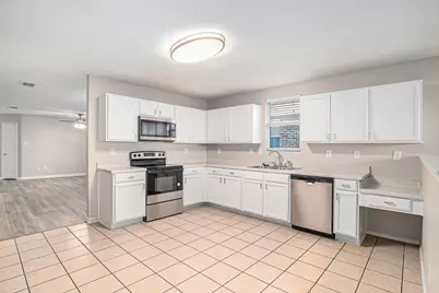 936 Rose Crystal Way, Fort Worth, TX 76179 - Photo 11