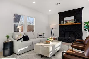 122 Brewster St, Robinson, TX 76706 - Photo 19