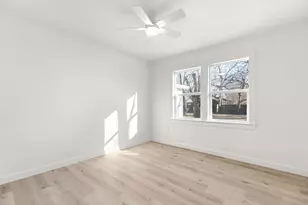 122 Brewster St, Robinson, TX 76706 - Photo 29