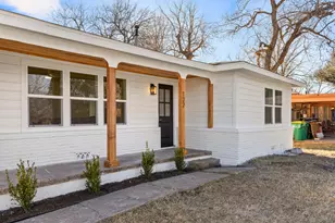 122 Brewster St, Robinson, TX 76706 - Photo 5