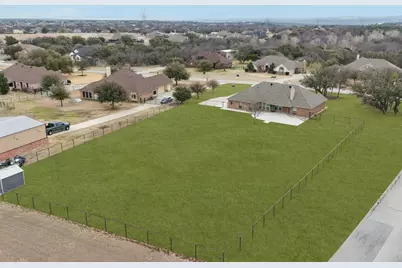 118 Deertail Drive, Azle, TX 76020 - Photo 31