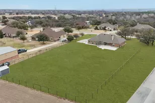 118 Deertail Dr, Azle, TX 76020 - Photo 31