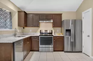 508 Valley Mills Dr, Arlington, TX 76018 - Photo 17