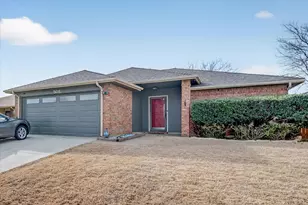 508 Valley Mills Dr, Arlington, TX 76018 - Photo 3
