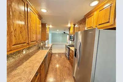 1905 Bridle Lane, Gainesville, TX 76240 - Photo 9