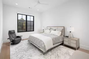 9134 Blf Holw Ct, Dallas, TX 75220 - Photo 25