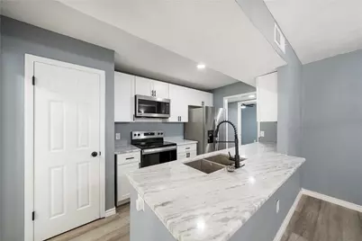 2517 Clearwood Drive, Arlington, TX 76014 - Photo 3