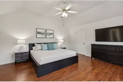 301 Cedar Circle, Shady Shores, TX 76208 - Photo 17