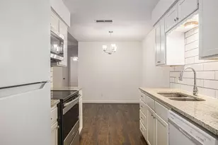 2107 Mistletoe Ave, Fort Worth, TX 76110 - Photo 13