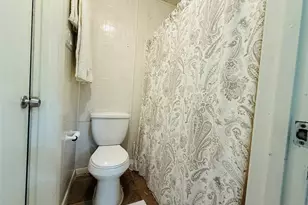 2610 Santiago Cir, Grand Prairie, TX 75052 - Photo 3