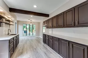 2505 Falls Dr, Dallas, TX 75211 - Photo 9