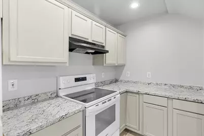 1922 Saint Louis Avenue, Fort Worth, TX 76110 - Photo 5