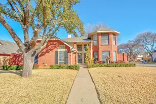 3402 Spring Willow Dr, Grapevine, TX 76051 - Photo 1