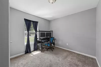 117 W Craven Avenue, Lacy Lakeview, TX 76705 - Photo 11