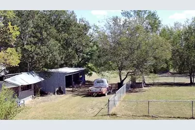 117 W Craven Avenue, Lacy Lakeview, TX 76705 - Photo 27