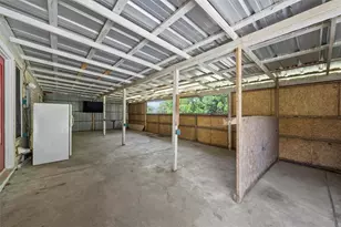 117 W Craven Ave, Lacy Lakeview, TX 76705 - Photo 19