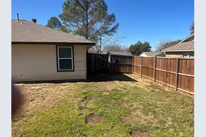 2009 Azalea Street, Denton, TX 76205 - Photo 7