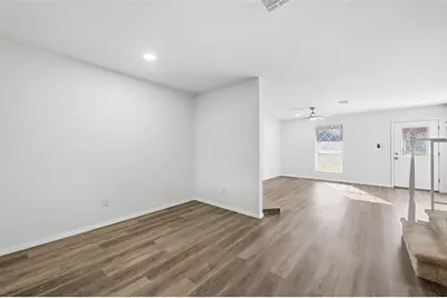 73 Winchester Drive, Euless, TX 76039 - Photo 11