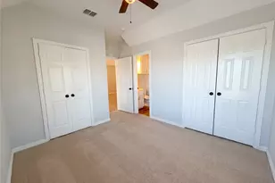 8112 Sycamore Dr, Irving, TX 75063 - Photo 27