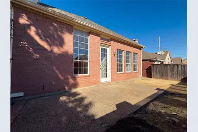 8112 Sycamore Drive, Irving, TX 75063 - Photo 5