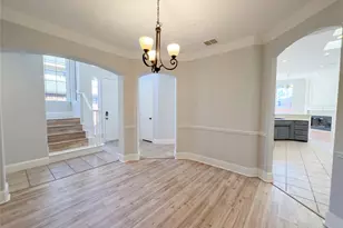 8112 Sycamore Dr, Irving, TX 75063 - Photo 11