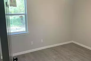 402 N Monroe St, Kaufman, TX 75142 - Photo 7