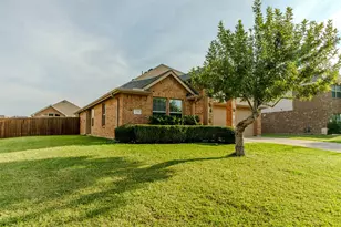 3105 Clear Springs Dr, Forney, TX 75126 - Photo 35
