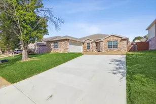 3315 Elmwood Ct, Sachse, TX 75048 - Photo 1