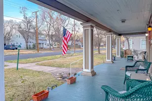 1529 W 4th Ave, Corsicana, TX 75110 - Photo 33