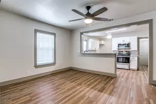 500 N Pine St, Roanoke, TX 76262 - Photo 5