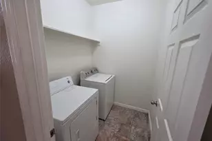 1522 Avenue E, Grand Prairie, TX 75051 - Photo 15