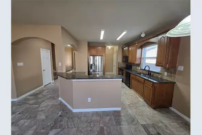 1522 Avenue E, Grand Prairie, TX 75051 - Photo 11