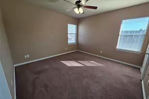 1522 Avenue E, Grand Prairie, TX 75051 - Photo 31