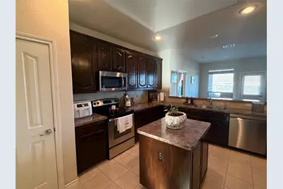 7823 Black Willow Lane, Arlington, TX 76002 - Photo 3