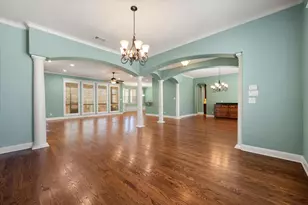 1902 Melbourne Dr, Pantego, TX 76013 - Photo 9