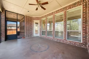 1902 Melbourne Dr, Pantego, TX 76013 - Photo 35