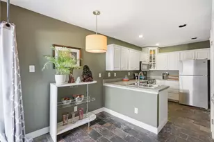 527 Ranch Trail, Irving, TX 75063 - Photo 7