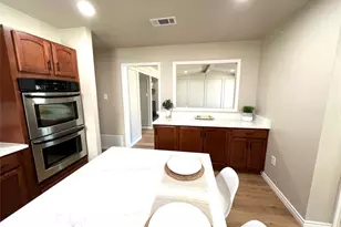 5804 Gatewood Dr, Arlington, TX 76016 - Photo 7