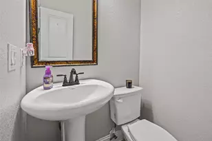 1020 Austin Dr, Godley, TX 76044 - Photo 35