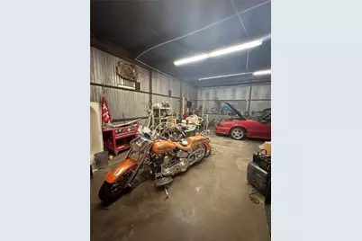 1208 E Henderson Street, Cleburne, TX 76031 - Photo 5