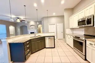 2916 Red Wolf Dr, Fort Worth, TX 76244 - Photo 7