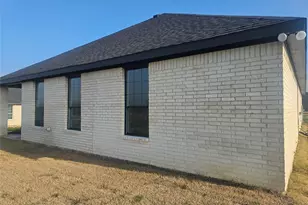 3410 Dobbins Rd, Corsicana, TX 75110 - Photo 7