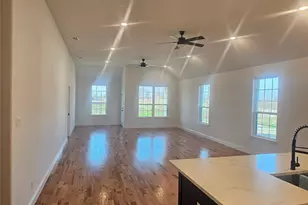 3410 Dobbins Rd, Corsicana, TX 75110 - Photo 13